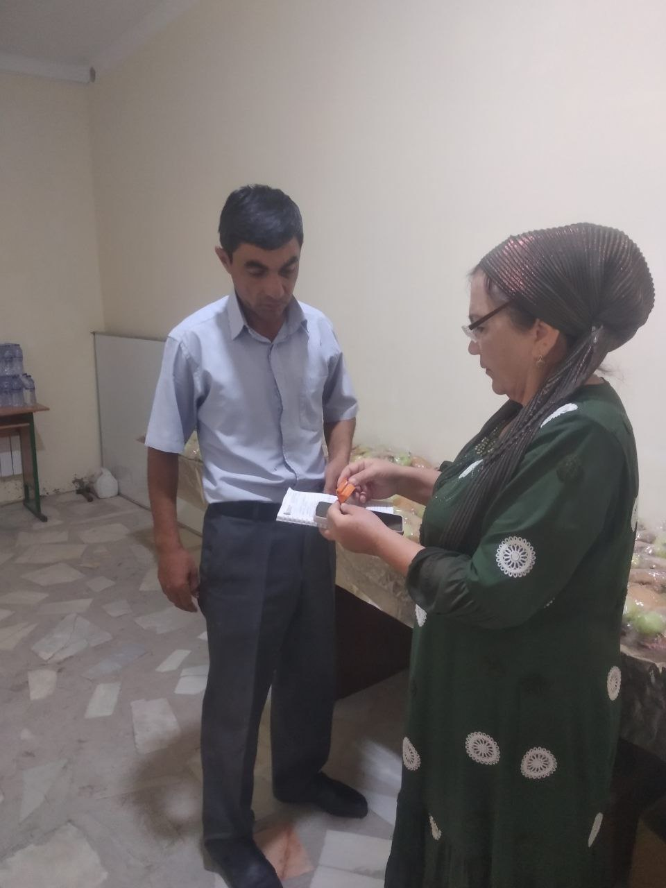Yangiariq tuman sanitariya epidemiologik osoyishtalik va jamoat salomatligi bolimi xodimlari tomonidan tuman umumiy o'rta ta'lim maktablarida o'rganuv ishlari olib borildi.