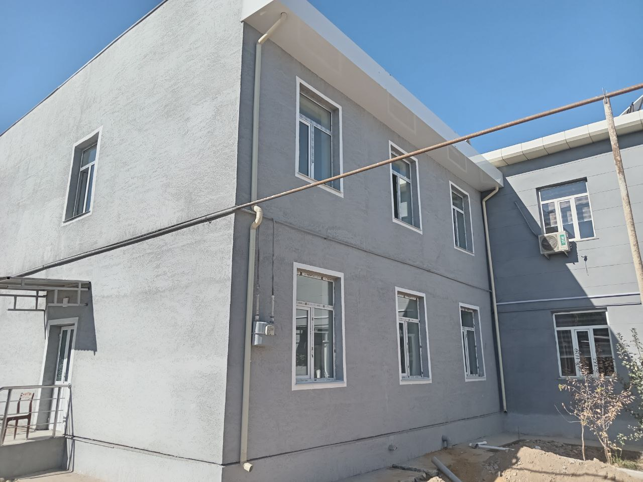 Yangi binolar ishga tushish arafasida.